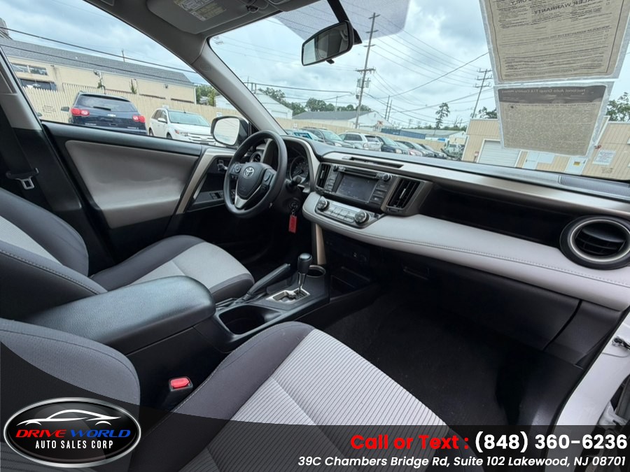 2014 Toyota RAV4 XLE - Photo 36