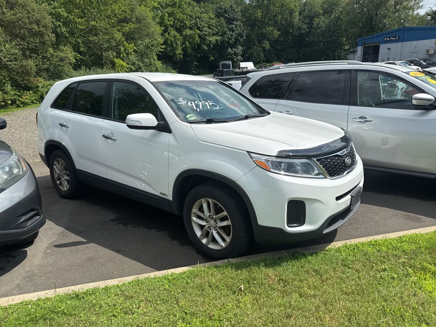 Used 2015 Kia Sorento in Branford, Connecticut | Al Mac Motors 2. Branford, Connecticut