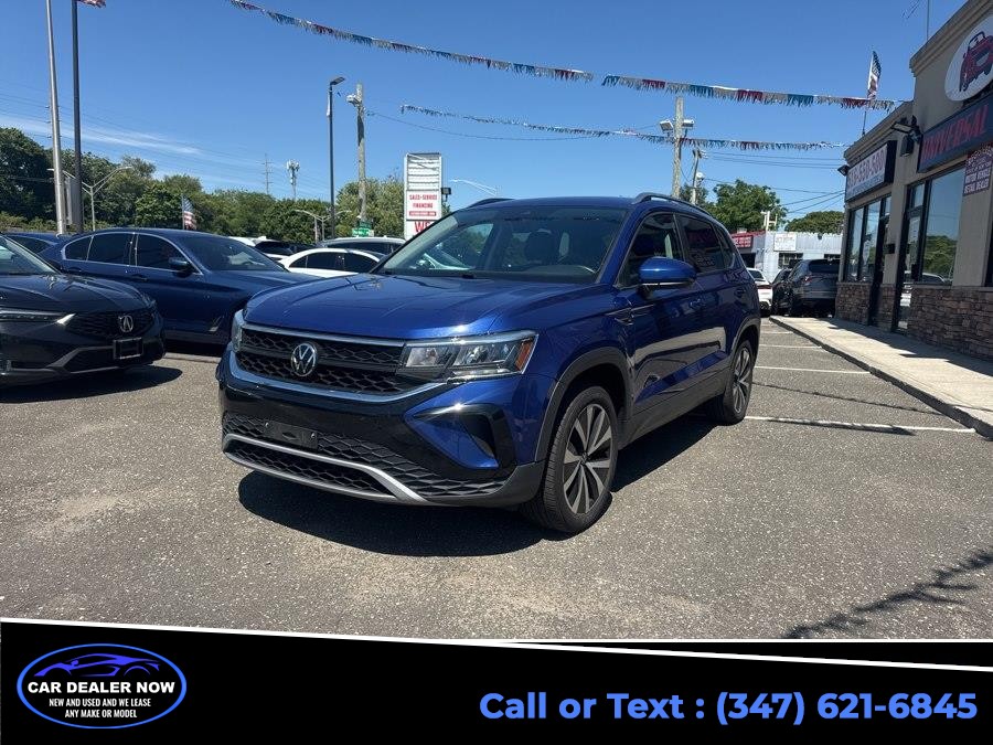 2024 Volkswagen Taos SE FWD, available for sale in Jamaica, New York | Digital Car Specialist. Jamaica, New York
