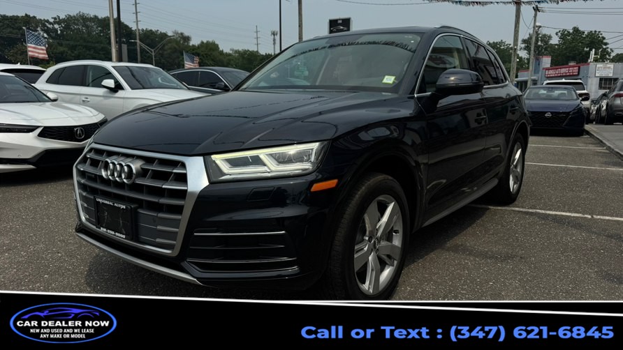 Used 2019 Audi Q5 in Elmont, New York | Digital Car Specialist. Elmont, New York
