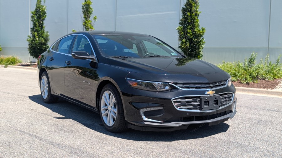 Used 2018 Chevrolet Malibu in Glenview, Illinois | MOTOR DEALS USA. Glenview, Illinois