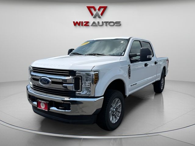 Used 2019 Ford F-250sd in Stratford, Connecticut | Wiz Leasing Inc. Stratford, Connecticut