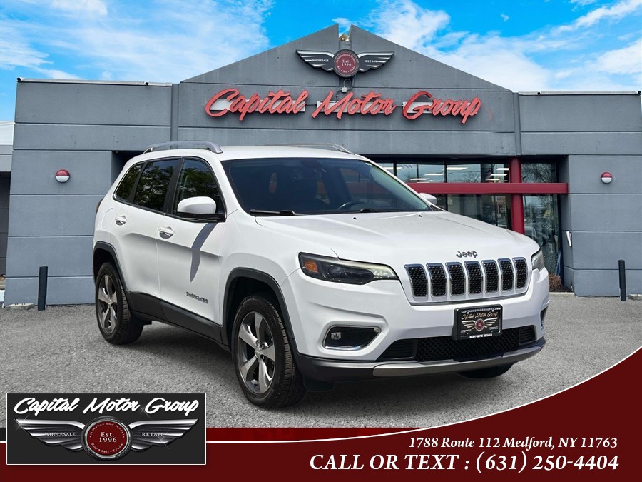 Used 2020 Jeep Cherokee in Medford, New York | Capital Motor Group Inc. Medford, New York