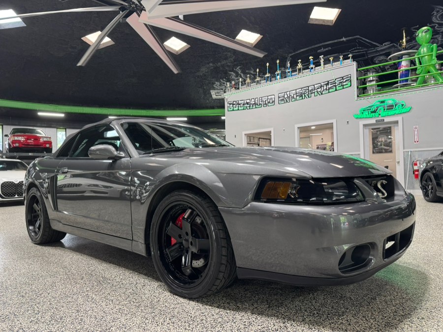 2003 Ford Mustang