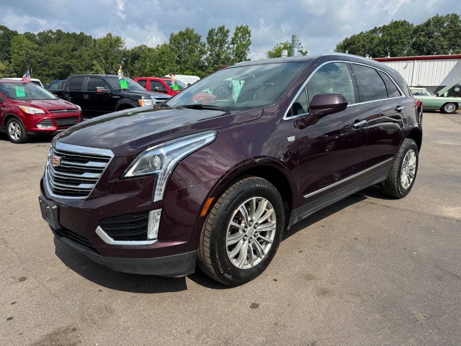 Used 2017 Cadillac XT5 in Ortonville, Michigan | Marsh Auto Sales LLC. Ortonville, Michigan
