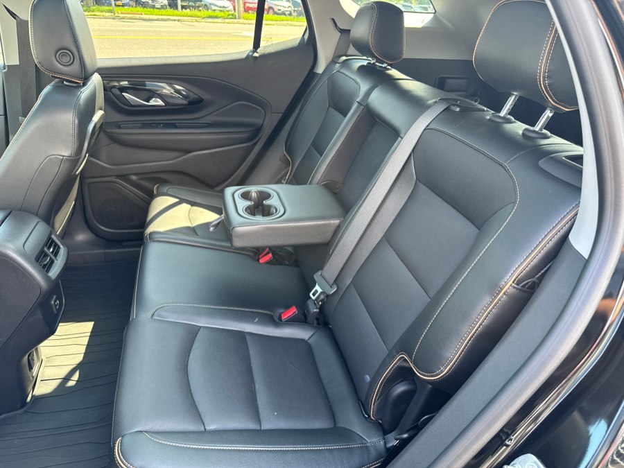 2023 GMC Terrain AT4 - Photo 11