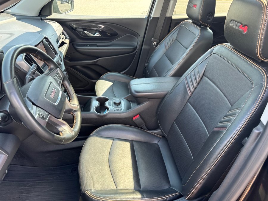 2023 GMC Terrain AT4 - Photo 10