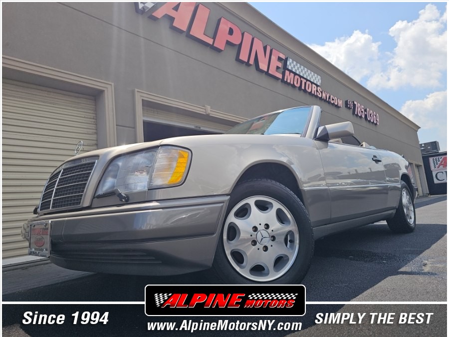 Used 1994 Mercedes-Benz 300 Series in Wantagh, New York | Alpine Motors Inc. Wantagh, New York
