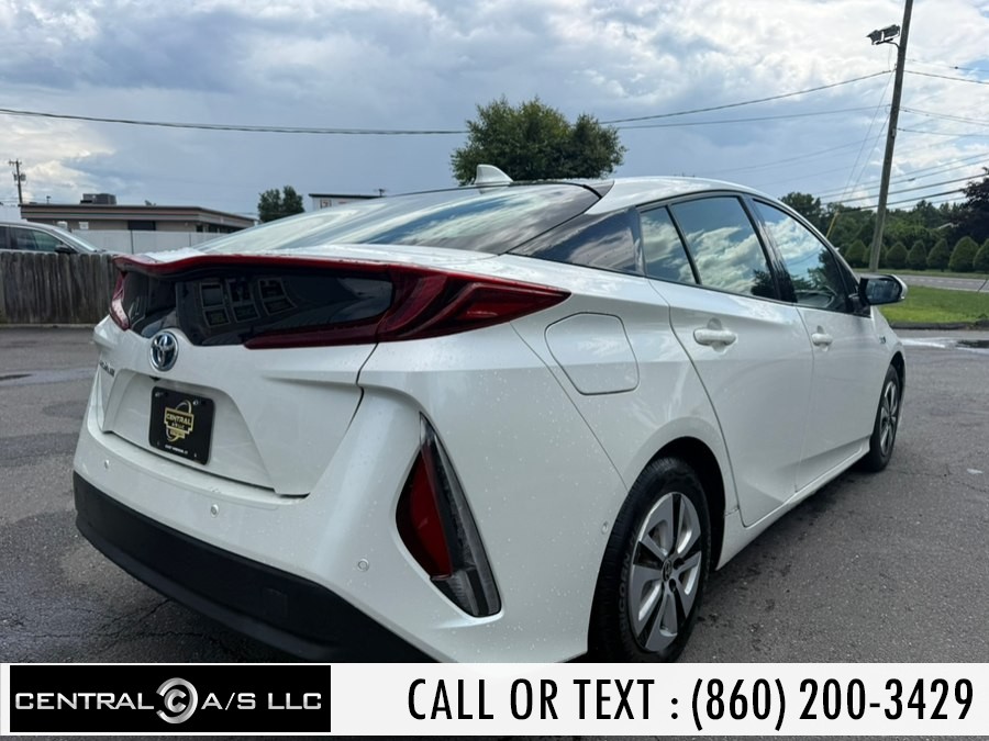 2017 Toyota Prius Prime Advanced - Photo 26