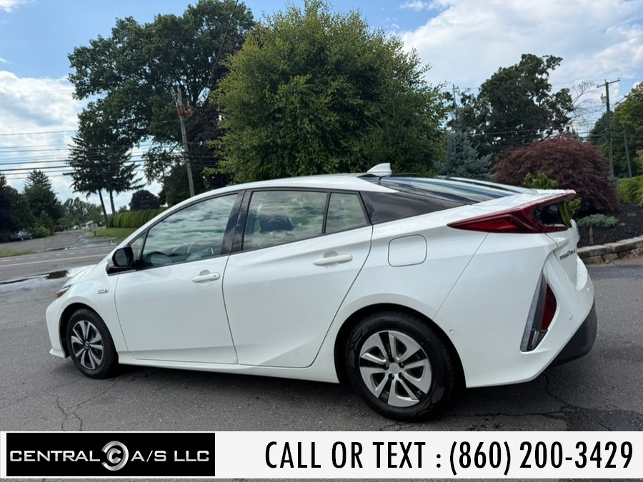 2017 Toyota Prius Prime Advanced - Photo 21