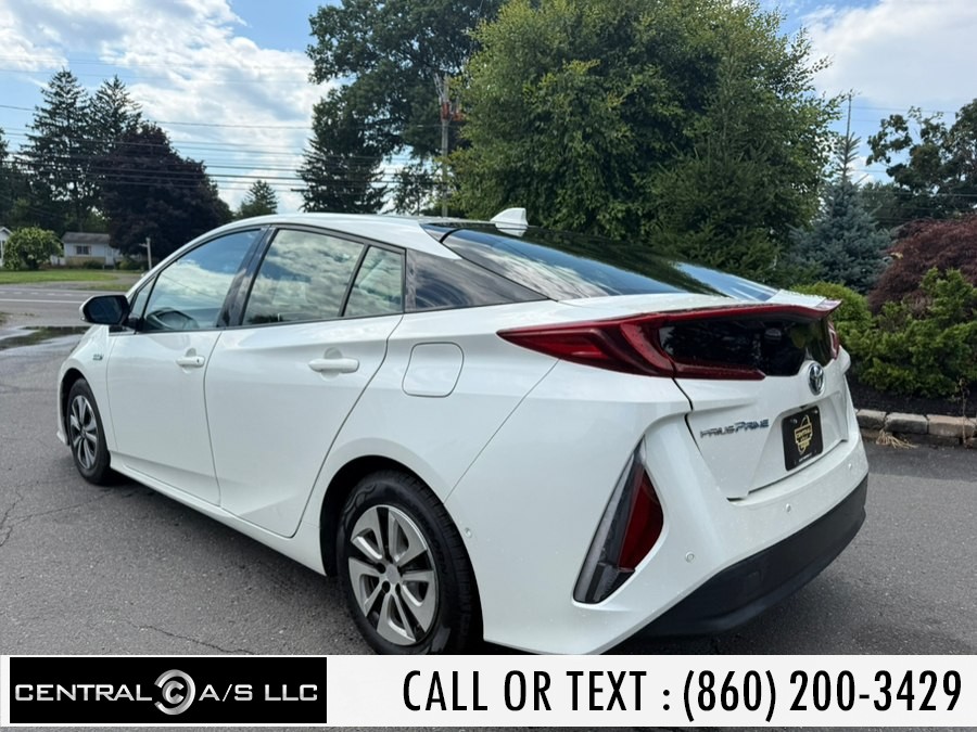 2017 Toyota Prius Prime Advanced - Photo 15