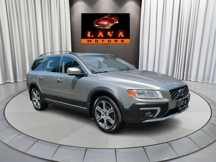 2015 Volvo XC70 2015.5 AWD 4dr Wgn T6, available for sale in Canton, Connecticut | Lava Motors. Canton, Connecticut