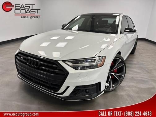 Glacier White Metallic 2020 Audi S8 Sedan All-Wheel Drive Automatic