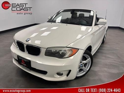 Alpine White 2013 BMW 1 Series Convertible Rear-Wheel Drive Automatic
