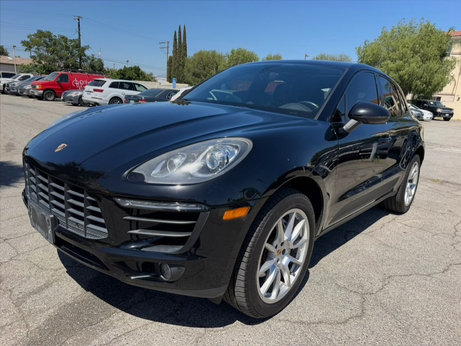 2016 Porsche Macan AWD 4dr S, available for sale in Hawaiian Gardens, California | Luxe Motors. Hawaiian Gardens, California