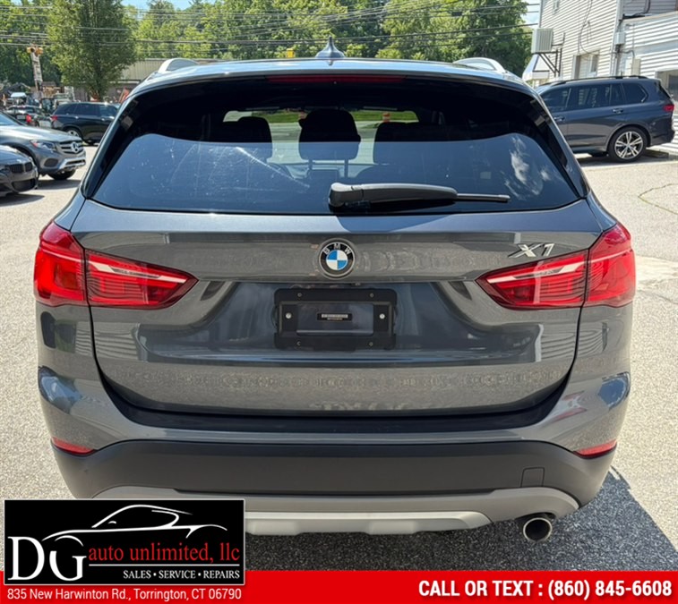 2018 BMW X1 28i - Photo 11