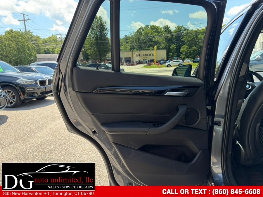 2018 BMW X1 28i - Photo 15