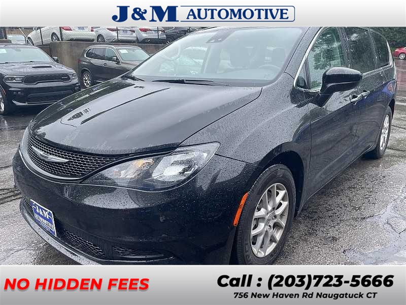 Used 2023 Chrysler Voyager in Naugatuck, Connecticut | J&M Automotive Sls&Svc LLC. Naugatuck, Connecticut