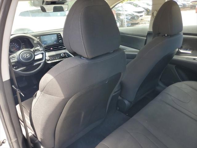 2021 Hyundai Elantra SEL - Photo 9