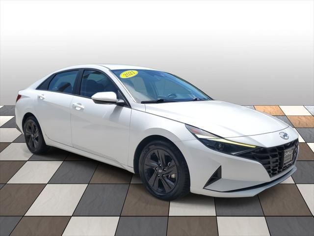 2021 Hyundai Elantra SEL - Photo 2