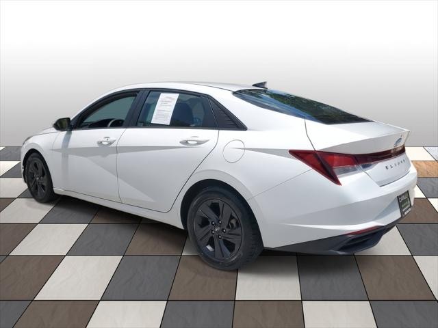 2021 Hyundai Elantra SEL - Photo 5