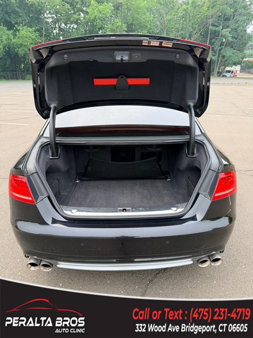 2014 Audi S8 Base - Photo 25