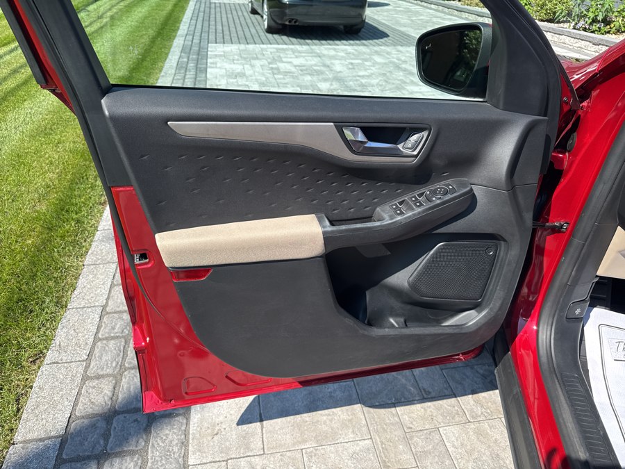 2020 Ford Escape SE - Photo 10