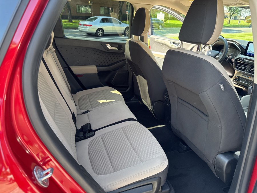2020 Ford Escape SE - Photo 16