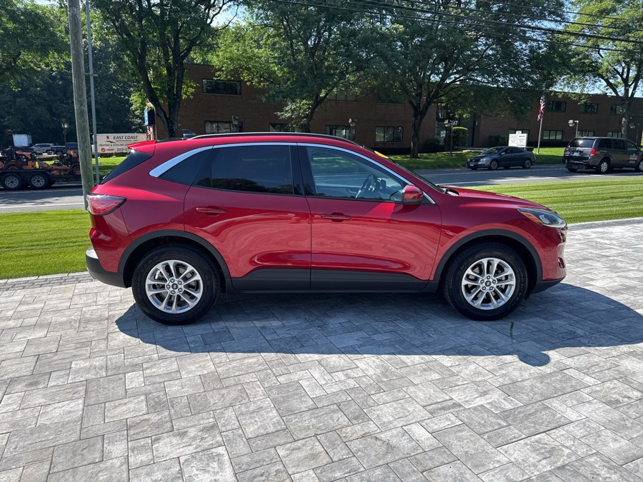 2020 Ford Escape SE - Photo 1
