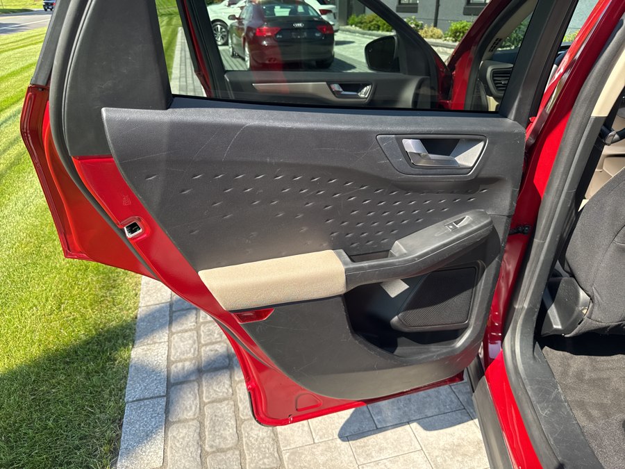 2020 Ford Escape SE - Photo 8