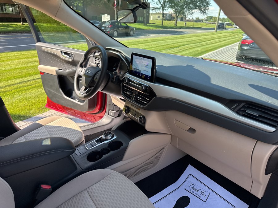 2020 Ford Escape SE - Photo 18