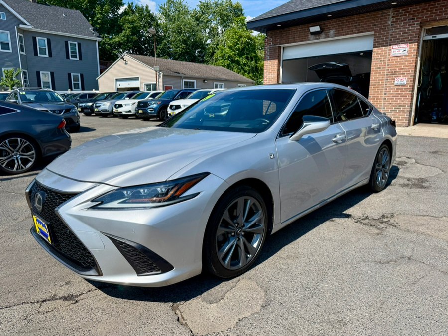 Used 2019 Lexus ES in Hartford, Connecticut | VEB Auto Sales. Hartford, Connecticut