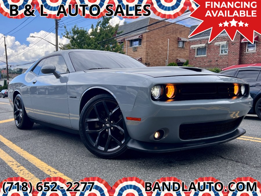 2022 Dodge Challenger R/T RWD photo