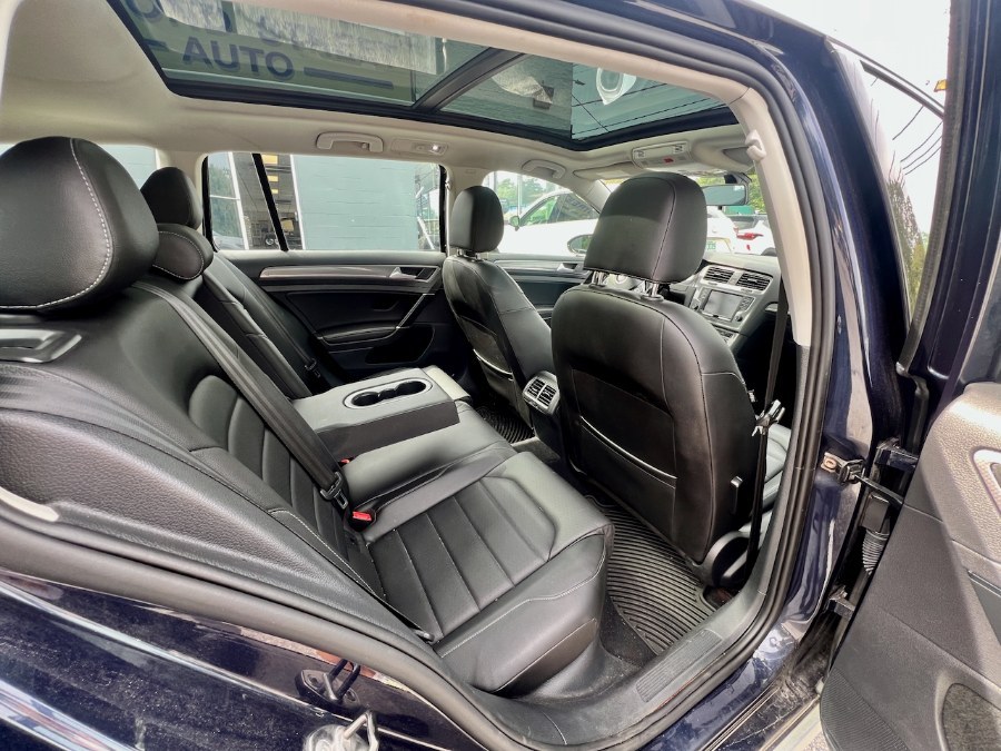 2017 Volkswagen Golf Alltrack Alltrack SEL - Photo 30