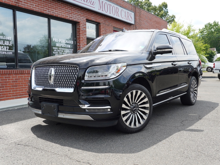Used 2018 Lincoln Navigator in ENFIELD, Connecticut | Longmeadow Motor Cars. ENFIELD, Connecticut