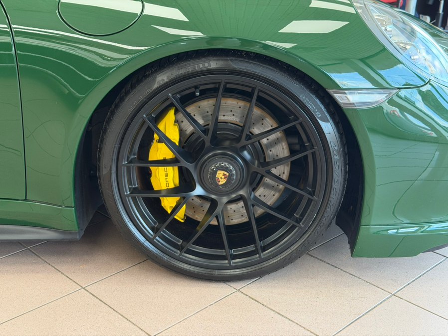 2017 Porsche 911 Turbo - Photo 52