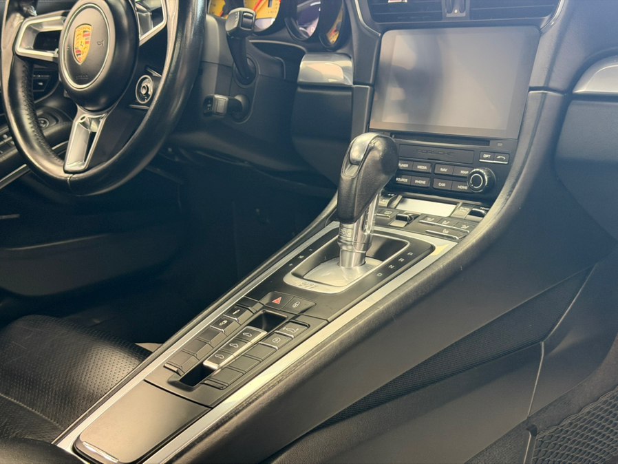2017 Porsche 911 Turbo - Photo 25