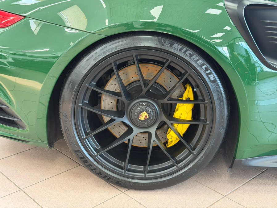 2017 Porsche 911 Turbo - Photo 51