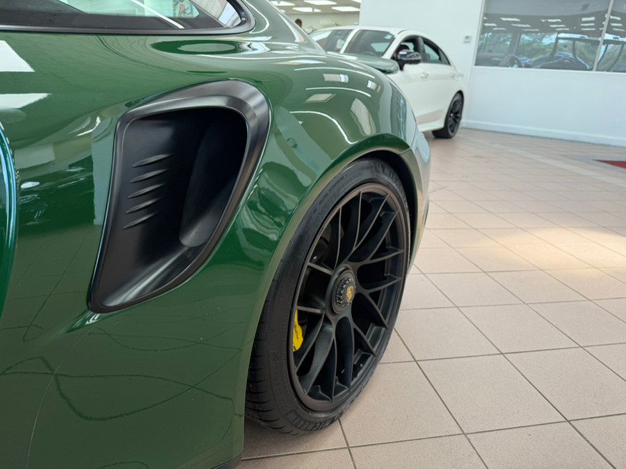 2017 Porsche 911 Turbo - Photo 18