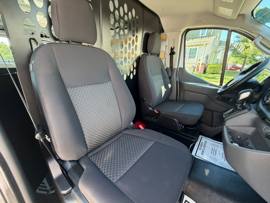 2025 Ford Transit Van Base - Photo 35
