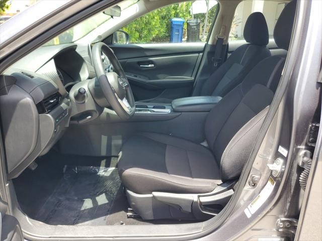 2024 Nissan Sentra SV - Photo 16