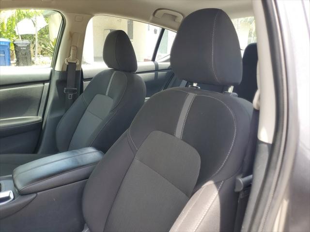 2024 Nissan Sentra SV - Photo 17