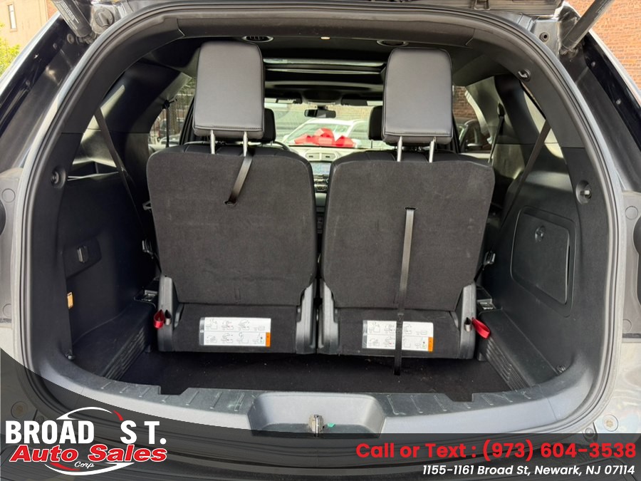 2019 Ford Explorer XLT - Photo 20