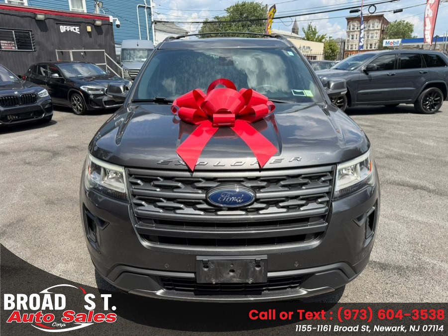 2019 Ford Explorer XLT - Photo 6