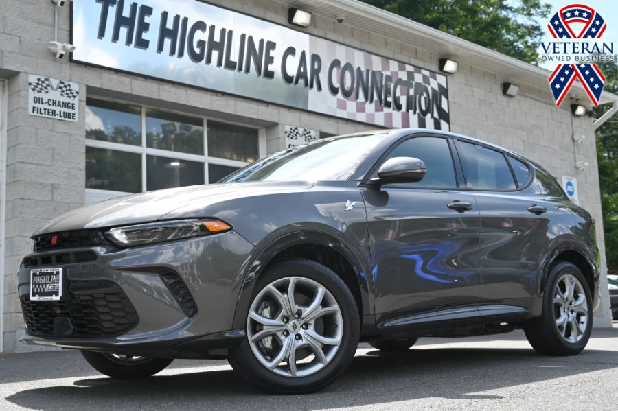 Used 2024 Dodge Hornet in Waterbury, Connecticut | Highline Car Connection. Waterbury, Connecticut