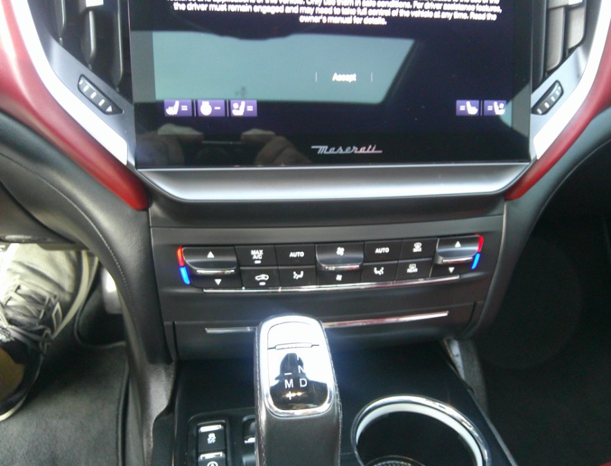2022 Maserati Ghibli - $29,977