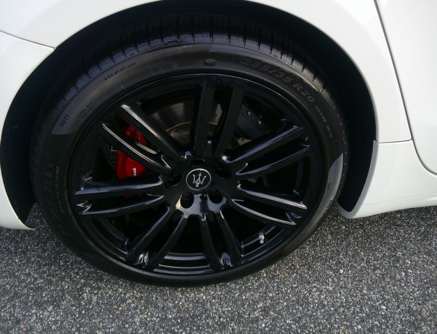 2022 Maserati Ghibli - $29,977
