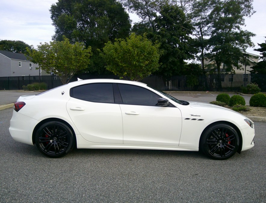 2022 Maserati Ghibli - $29,977
