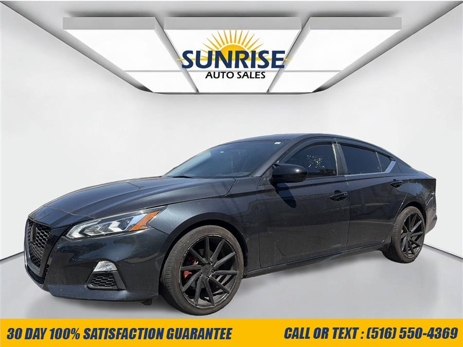 2022 Nissan Altima SV