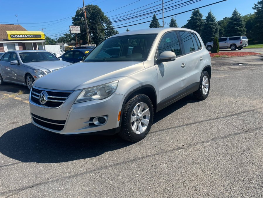 Used 2009 Volkswagen Tiguan in East Windsor, Connecticut | A1 Auto Sale LLC. East Windsor, Connecticut